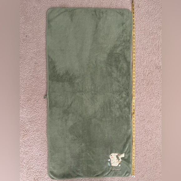 Limited Edition Pokemon Bath Towels Set - White and Green - Picture 4 of 12